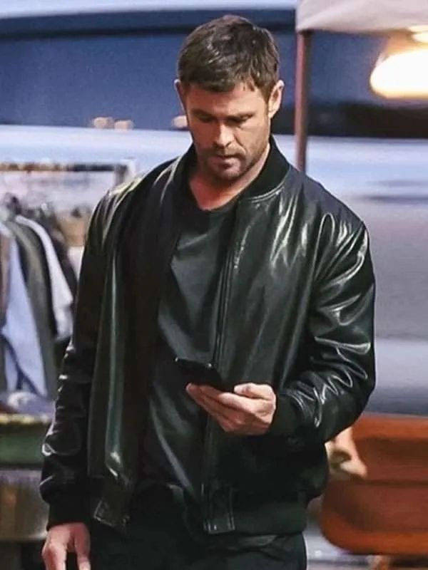 Chris Hemsworth Crime 101 Black Bomber Leather Jacket