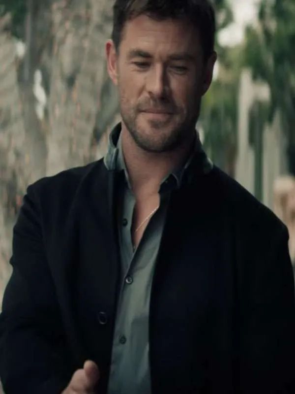 Chris Hemsworth Crime 101 Black Wool Jacket